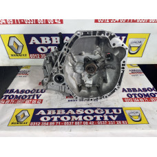 Renault kango 4 şanzıman çıkma Jr5392