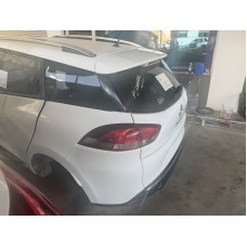 Renault Clio 4 çıkma sol arka Çamurluk Station vagon Renault Clio 4 çıkma sol arka Çamurluk Station vagon