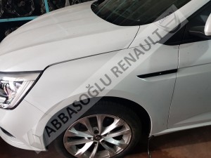 Renault Megane 4 Çıkma Çamurluk